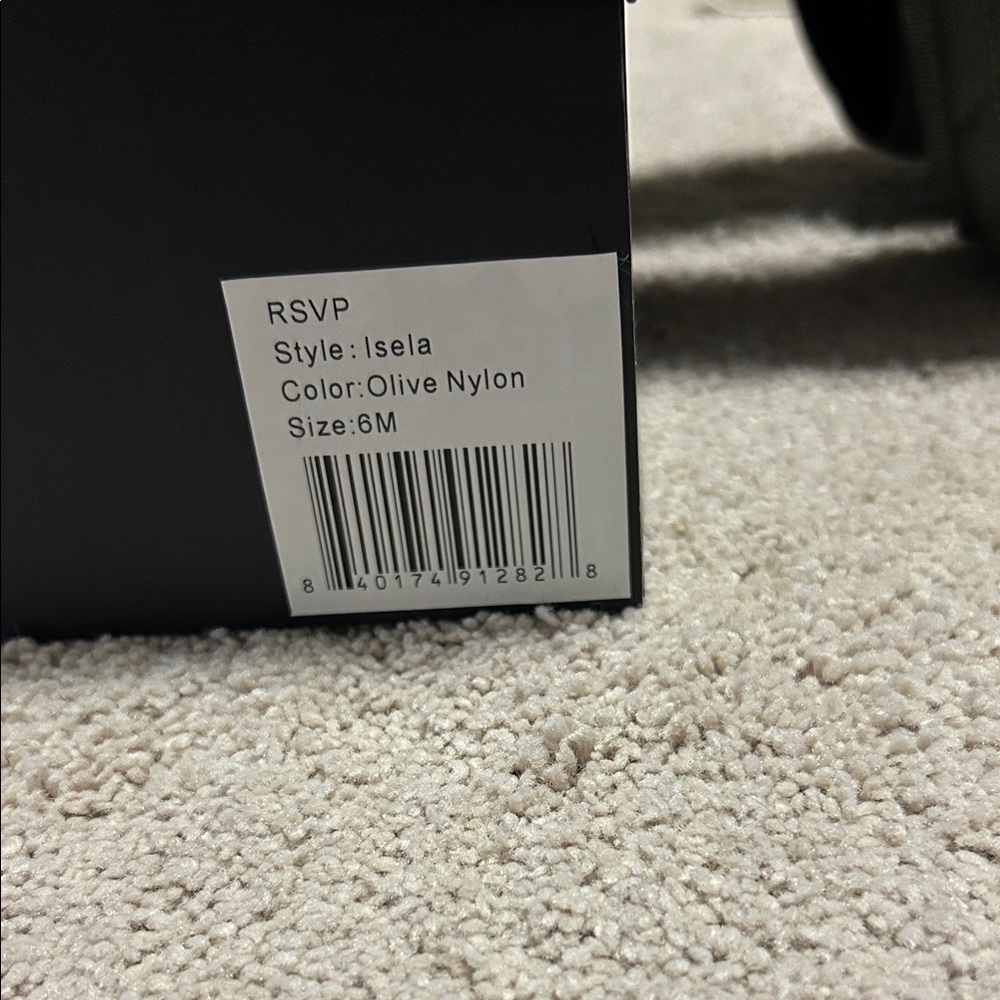 NWT-RSVP Isela Slipper Women's US 6.5 olive Quilted Closed Toe Slip-On Mule - Picture 6 of 6